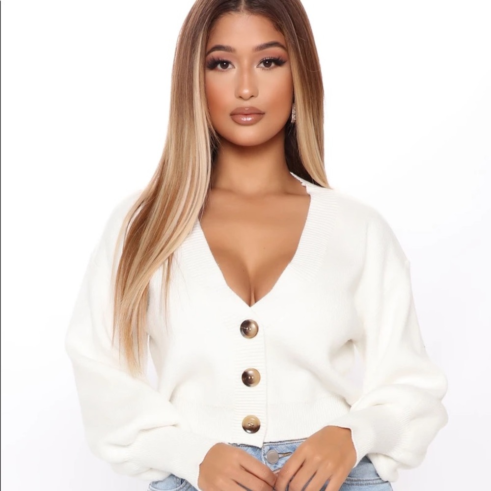 Fashion Nova Madison Solid Cropped Cardigan